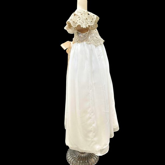 Davids Bridal Metallic Crochet and Chiffon Flower Girl Dress Size 2T Soft White - Picture 6 of 10